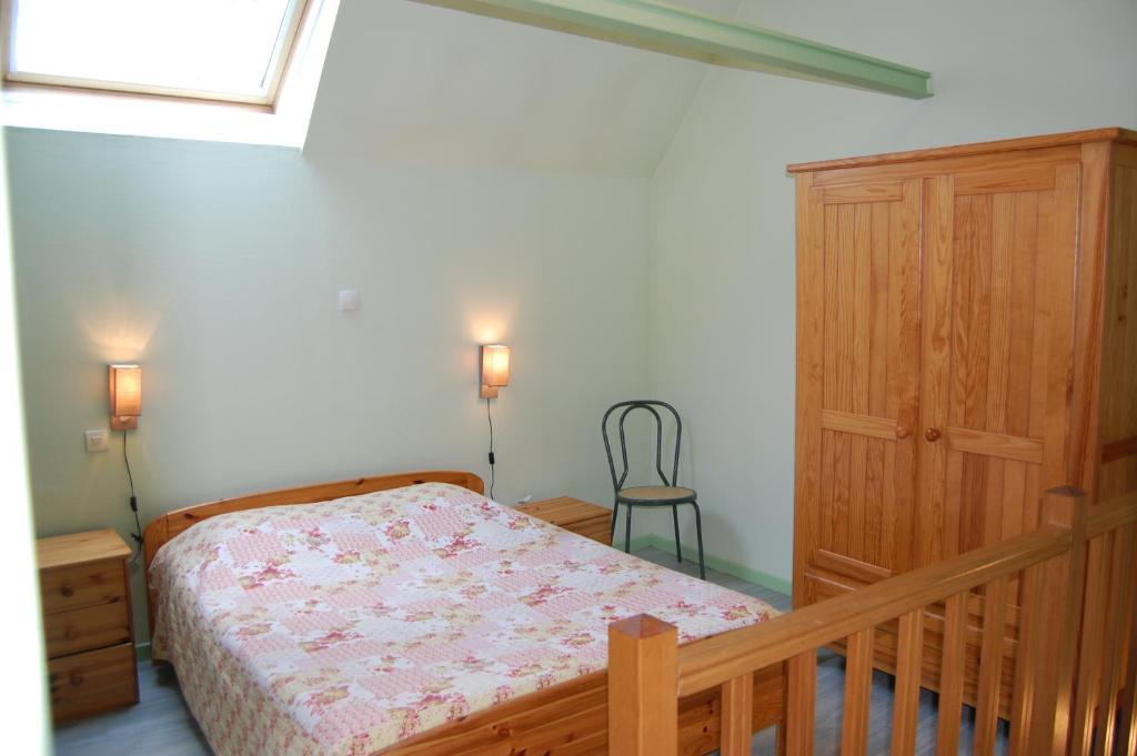 Auberge Du Bord Des Eaux - Demi-Pension Assuree Sur Reservation Saint-Amand-les-Eaux Phòng bức ảnh