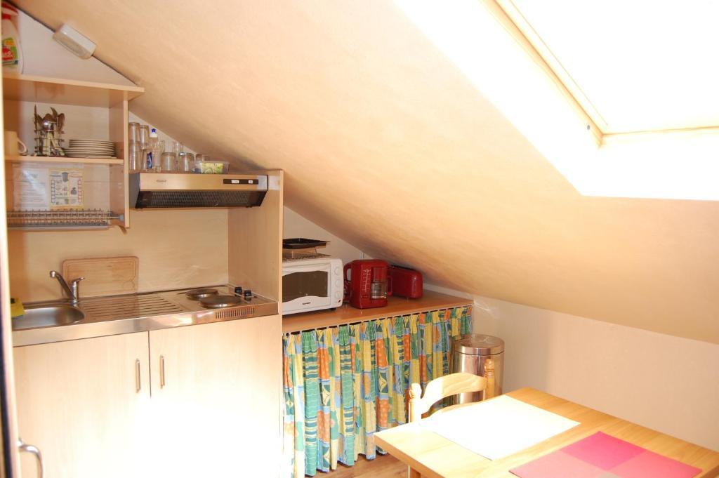 Auberge Du Bord Des Eaux - Demi-Pension Assuree Sur Reservation Saint-Amand-les-Eaux Phòng bức ảnh