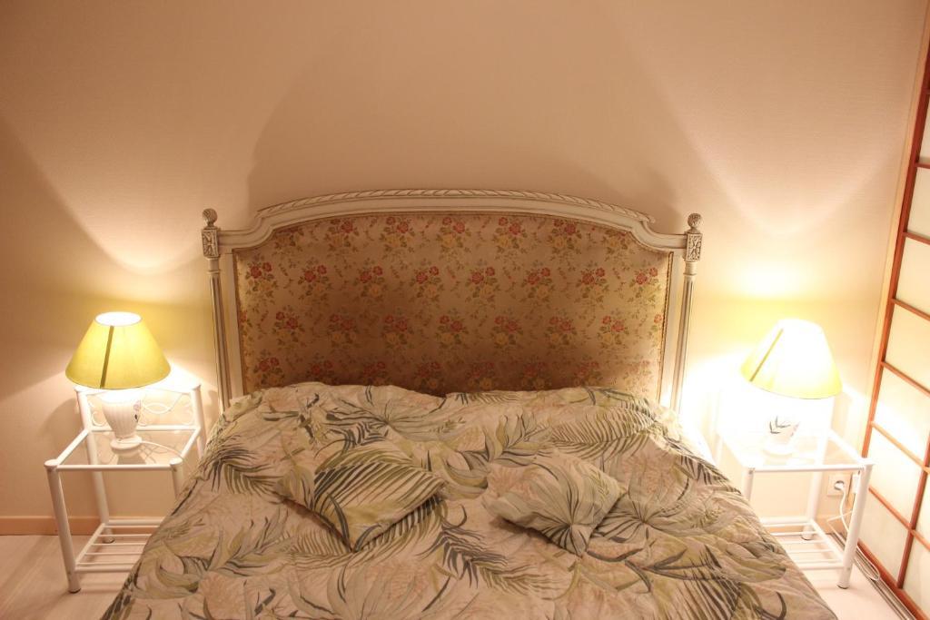 Auberge Du Bord Des Eaux - Demi-Pension Assuree Sur Reservation Saint-Amand-les-Eaux Phòng bức ảnh